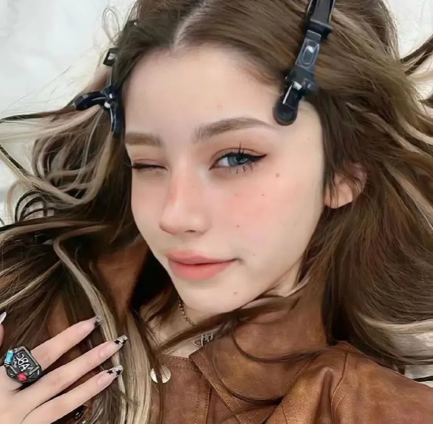 巴特克里克 封面